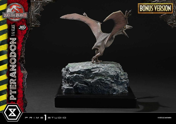 Jurassic Park III Legacy Museum Collection Statue 1/6 Pteranodon Bonus Version 68 cm 13