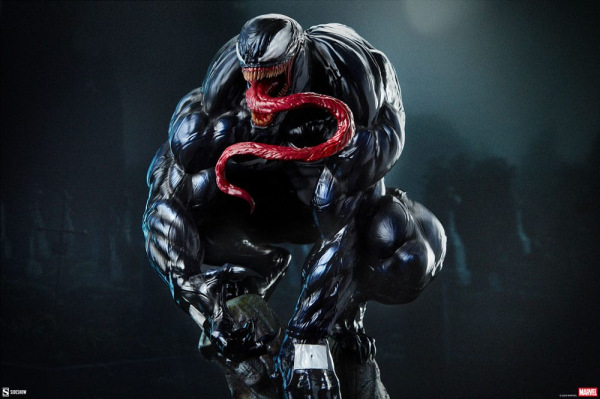 Marvel Premium Format Statue Venom 59 cm 3