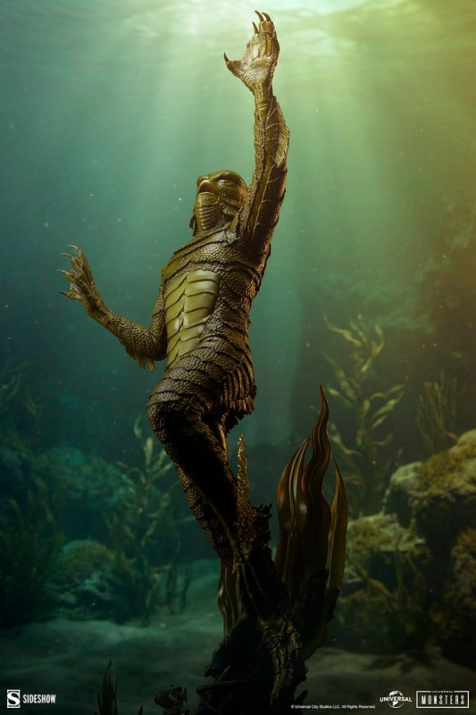 Universal Monsters Premium Format Figure Creature from the Black Lagoon 80 cm 5
