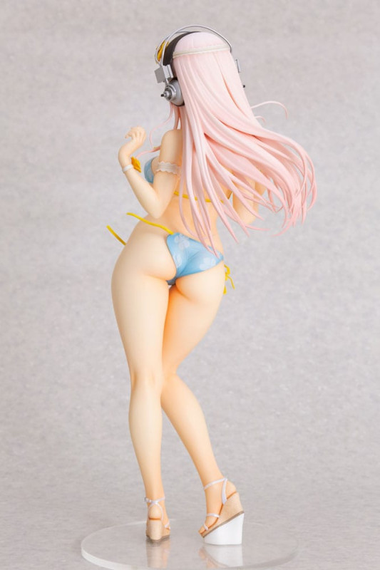 Super Sonico Statue 1/4.5 Super Sonico Summer Vacation Ver. 35 cm 2