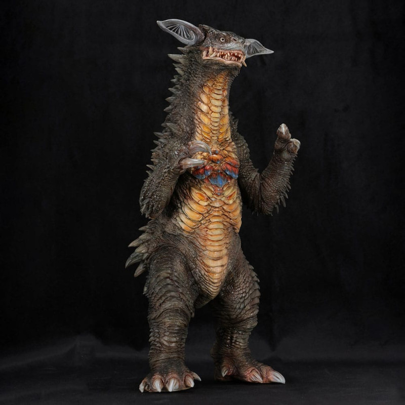 Ultraman Kaiju Remix Series Vinyl Figure Gyango 30 cm 5
