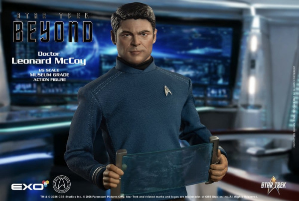 Star Trek Beyond Action Figure 1/6 Dr. 'Bones' McCoy 30 cm 2