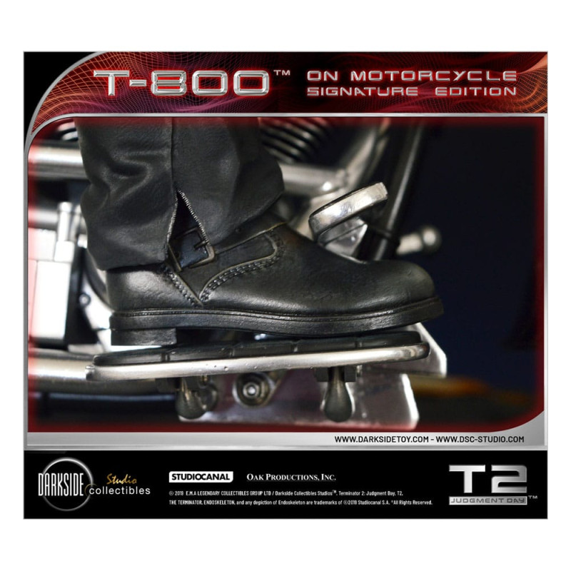 Terminator 2 Statue T-800 On Motorcycle Limited Signature Edition Exclusive 70 cm 4