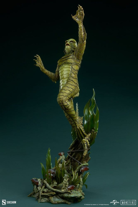 Universal Monsters Premium Format Figure Creature from the Black Lagoon 80 cm 8