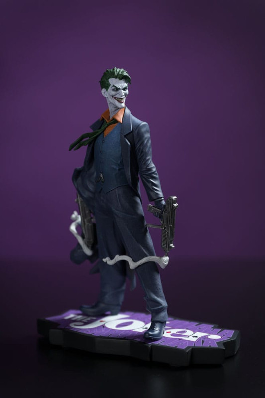 DC Direct Statue 1/10 The Joker Purple Craze: The Joker by Gabriele Dell'Otto Limited Edition 19 cm 6