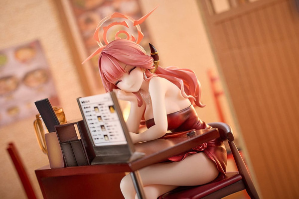 Blue Archive PVC Statue 1/7 Aru (Dress): Memorial Lobby Ver. 23 cm 3
