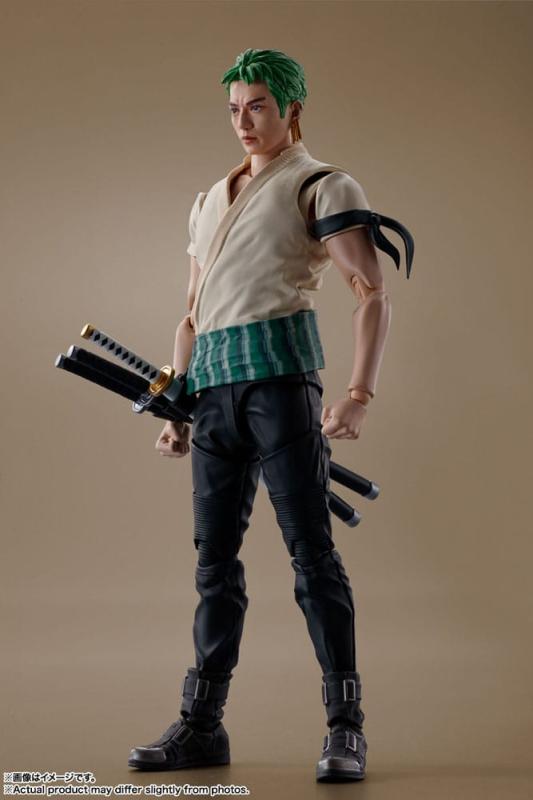 One Piece S.H. Figuarts Action Figure Roronoa Zoro (Netflix) 14 cm