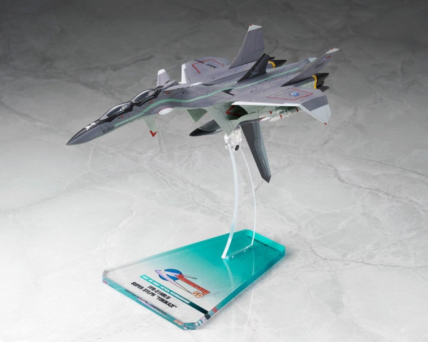 Yukikaze Fairy Air Force Tactical Reconnaissance Model Kit 1/100 FFR-31MR/D Super Sylph Yukikaze Ren 3
