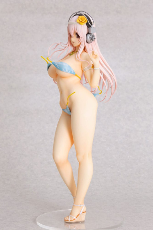 Super Sonico Statue 1/4.5 Super Sonico Summer Vacation Ver. 35 cm 1