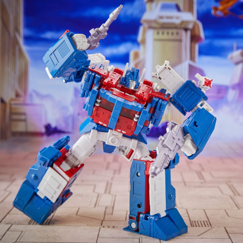 The Transformers: The Movie Generations Studio Series Commander Class Action Figure 86-21 Ultra Magn 4