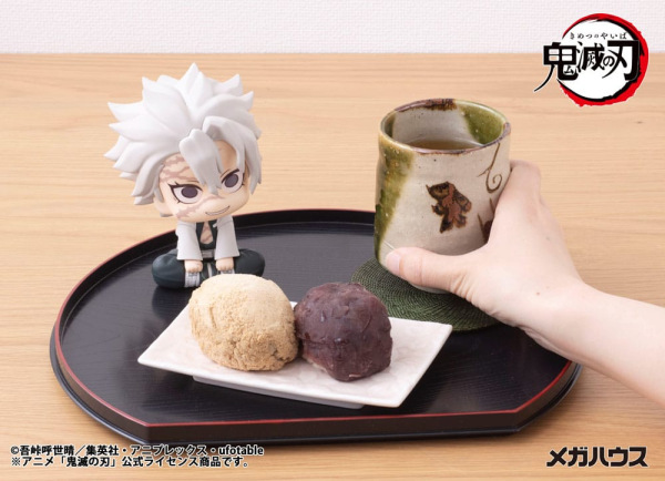 Demon Slayer Kimetsu no Yaiba Look Up PVC Statue Shinazugawa Sanemi 11 cm 10