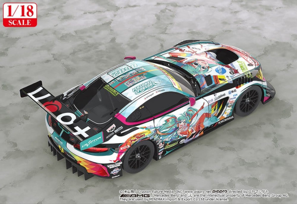Hatsune Miku GT Project Vehicle 1/18 Good Smile Hatsune Miku AMG 2016 SUPER GT Ver. 26 cm 2