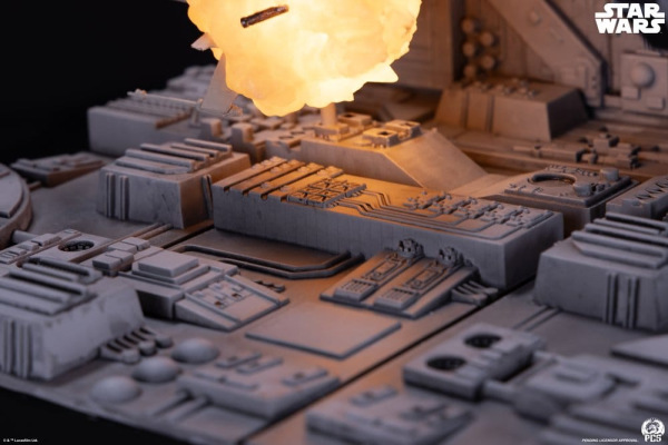 Star Wars Movie Moments Mini Scale Diorama Trench Run 23 cm 11