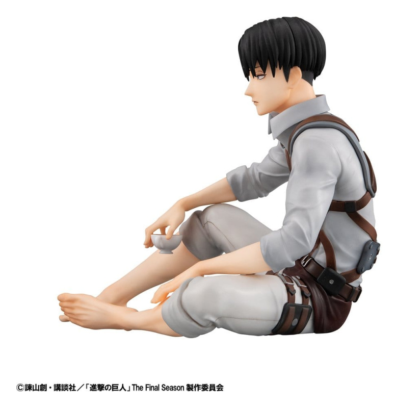 Attack on Titan G.E.M. Series PVC Figures 2-Pack Eren Yeager & Squad Captain Levi Palm Size 13