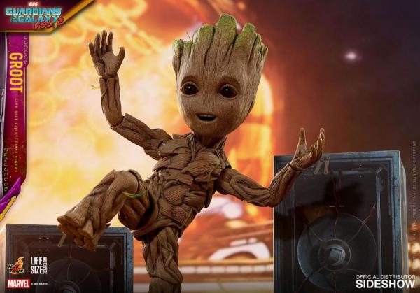 Guardians of the Galaxy Vol. 2 Life-Size Groot Hot Toys