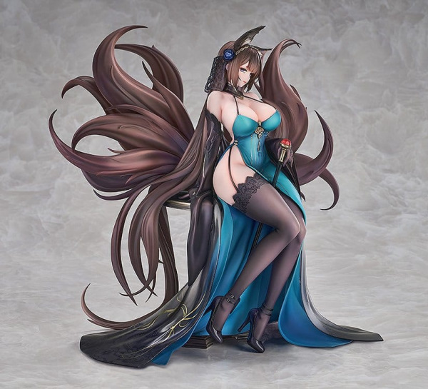 Azur Lane PVC Statue 1/7 Amagi: Throne of Fallen Petals Ver. 27 cm 7