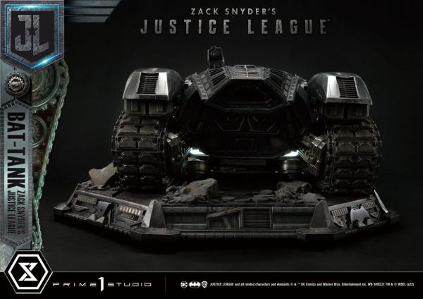 Zack Snyder's Justice League Museum Masterline Diorama Bat-Tank 36 cm