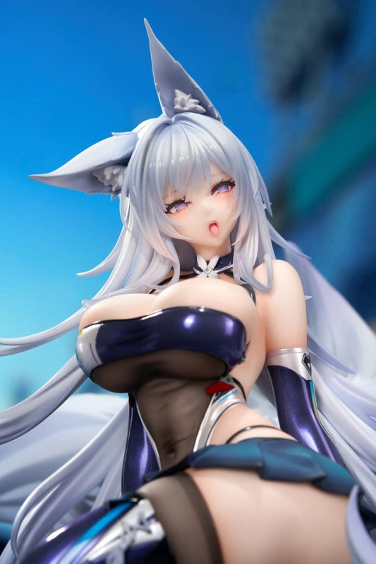 Azur Lane PVC Figure 1/7 Shinano Moonlit Chrome Ver. Acrylic Special Edition w/Display 25 cm 14