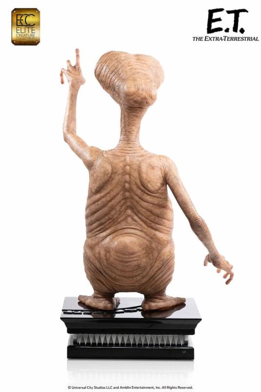 E.T. The Extra-Terrestrial Life-Size Statue E.T. 132 cm