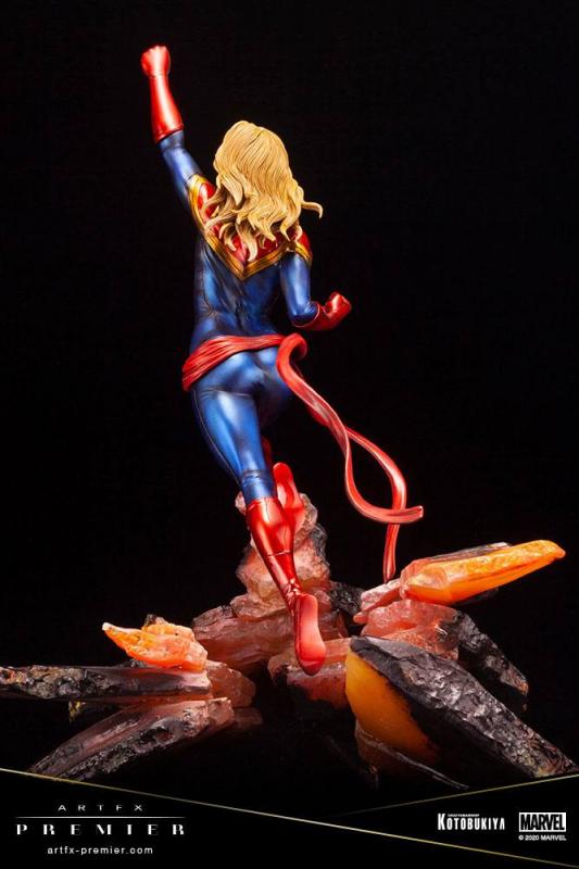 Marvel Universe: Captain Marvel - ARTFX Premier PVC Statue 1/10 - Kotobukiya