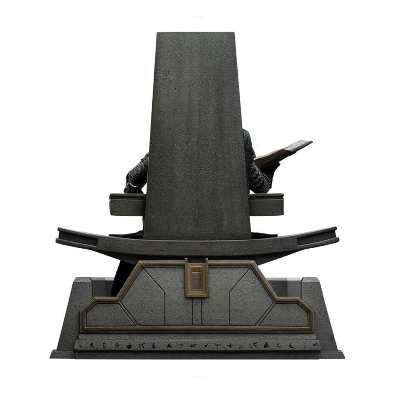 Avengers: Doomsday Art Scale Statue 1/10 Doctor Doom on Throne 22 cm 10