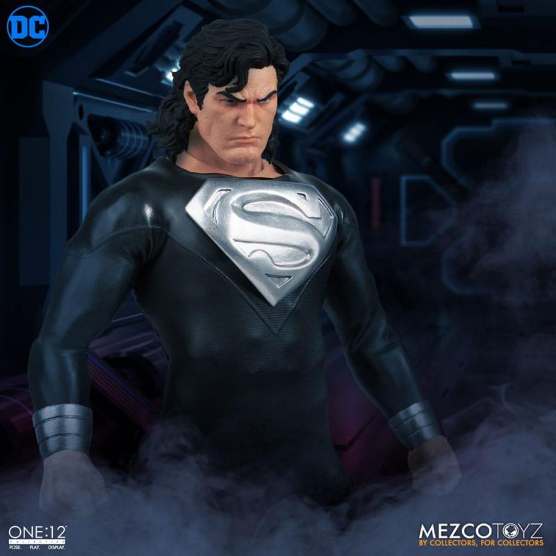 DC Comics: Superman (Recovery Suit Edition) 1/12 Action Figure - Mezco Toys