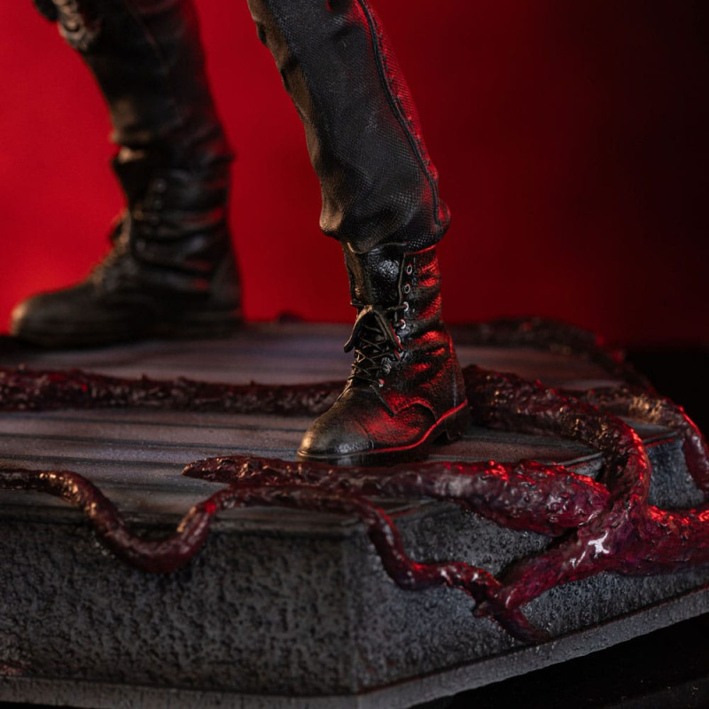 Stranger Things Deluxe Art Scale Statue 1/10 Eddie Munson 20 cm 9