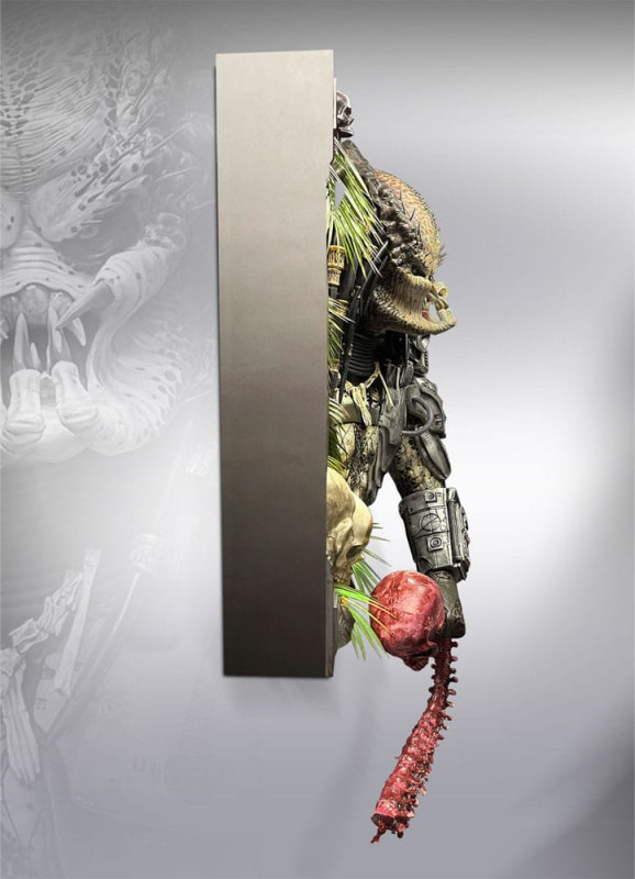 Predator Life-Size Wall Sculpture Predator 45 x 81 x 94 cm 1