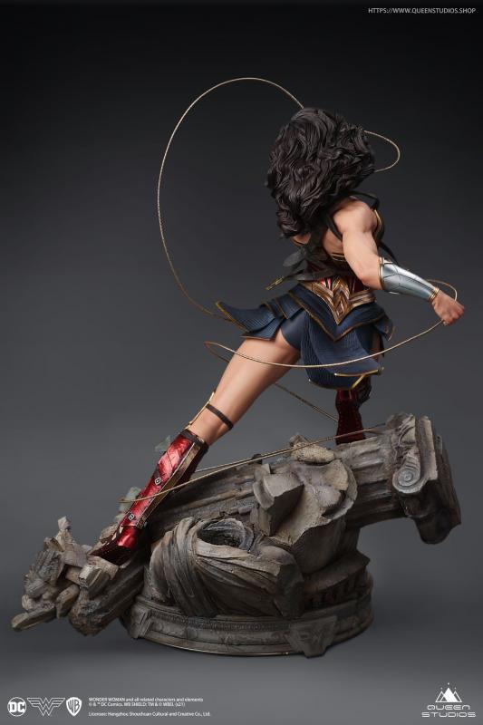 Wonder Woman statue 1:4  + bonus Sword and Shield - Queen Studios