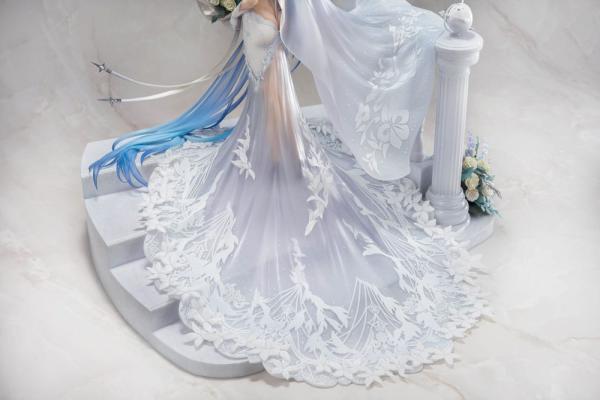 Azur Lane PVC Statue 1/7 New Jersey Snow-White Ceremony Ver. 35 cm 2