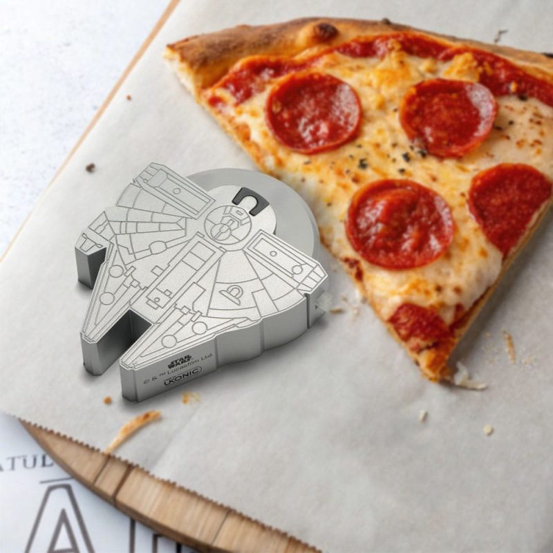 Star Wars Pizza Cutter Millennium Falcon 10