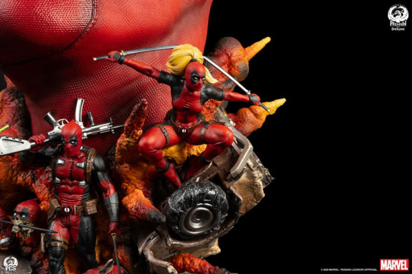Marvel Fine Art Bust Deadpool Deluxe Edition 42 cm 13