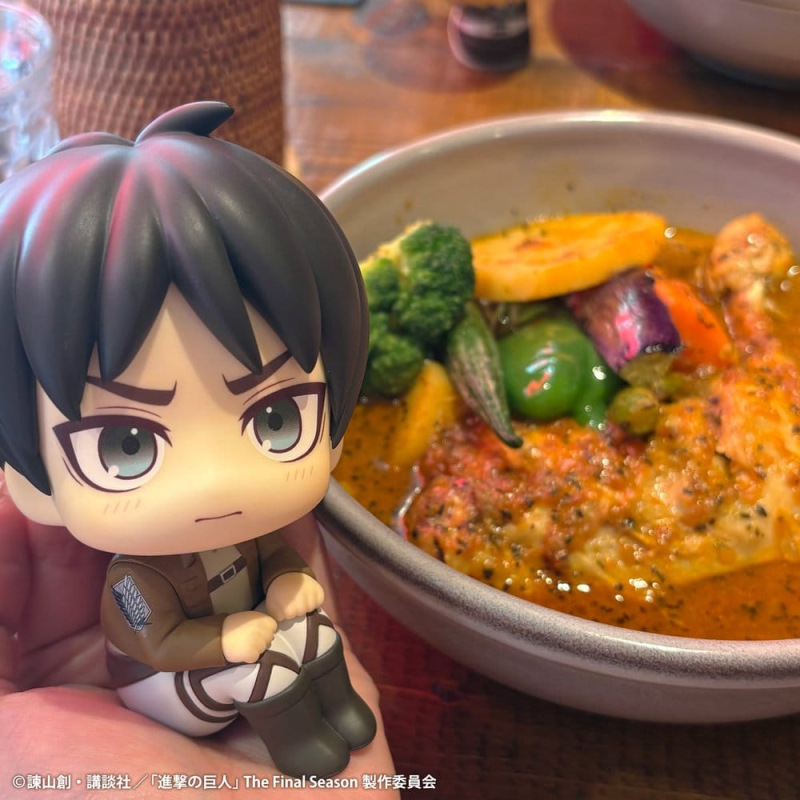 Attack on Titan Lookup PVC Figure Eren Jaeger Grumpy Ver. 11 cm 6