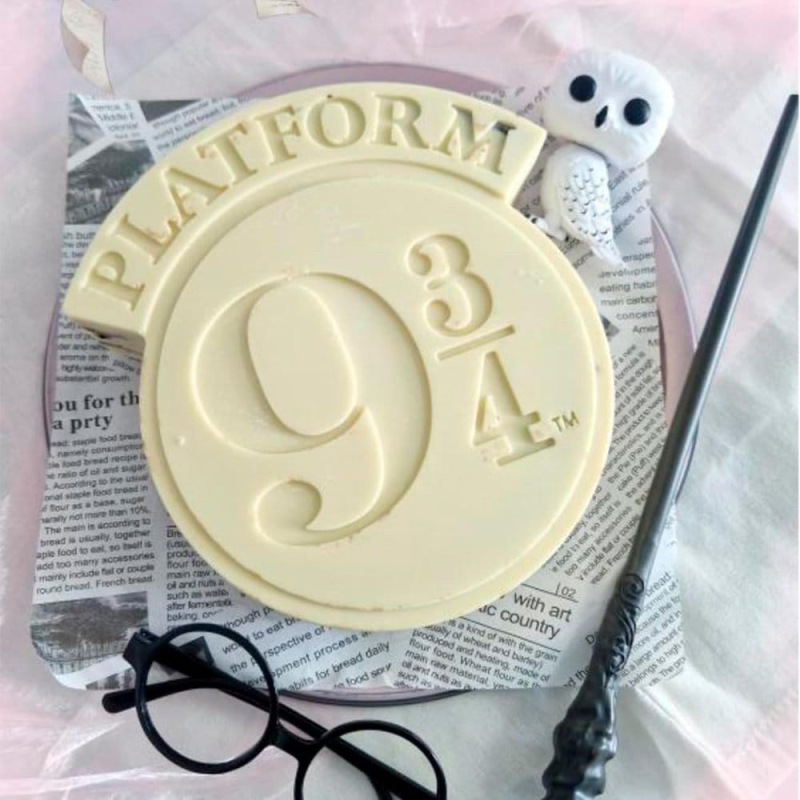 Harry Potter Silicone Baking Tray 1