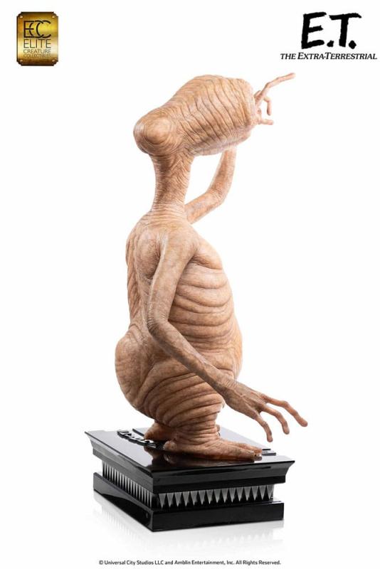 E.T. The Extra-Terrestrial Life-Size Statue E.T. 132 cm