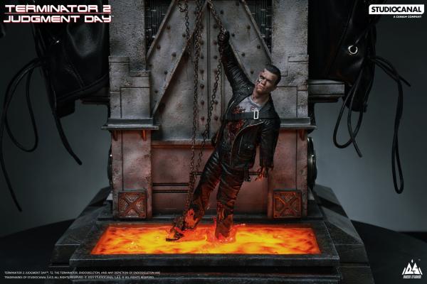 Terminator 2: T-800 Bust 1:1 Queen Studios 12