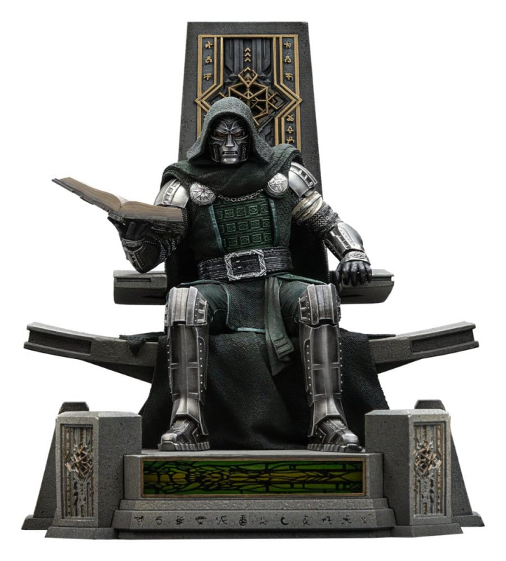 Avengers: Doomsday Art Scale Statue 1/10 Doctor Doom on Throne 22 cm 1