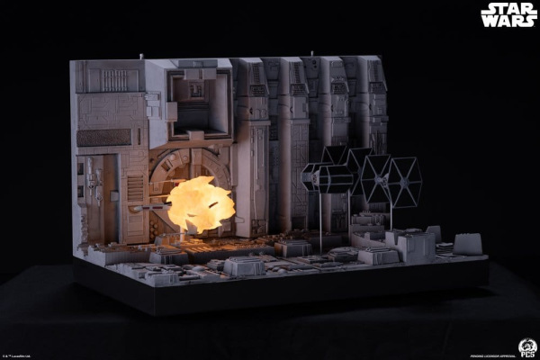 Star Wars Movie Moments Mini Scale Diorama Trench Run 23 cm 8