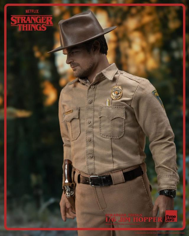 Stranger Things Action Figure 1/6 Jim Hopper (Season 1) 32 cm