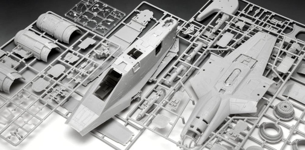 Star Wars The Mandalorian and Grogu Revell Model Kit 1/72 Razor Crest 34 cm 6