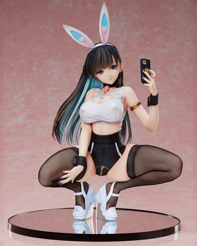 Creators Opinion PVC Statue 1/4 Hinatsu Namiguchi Bunny Ver. 31 cm 1