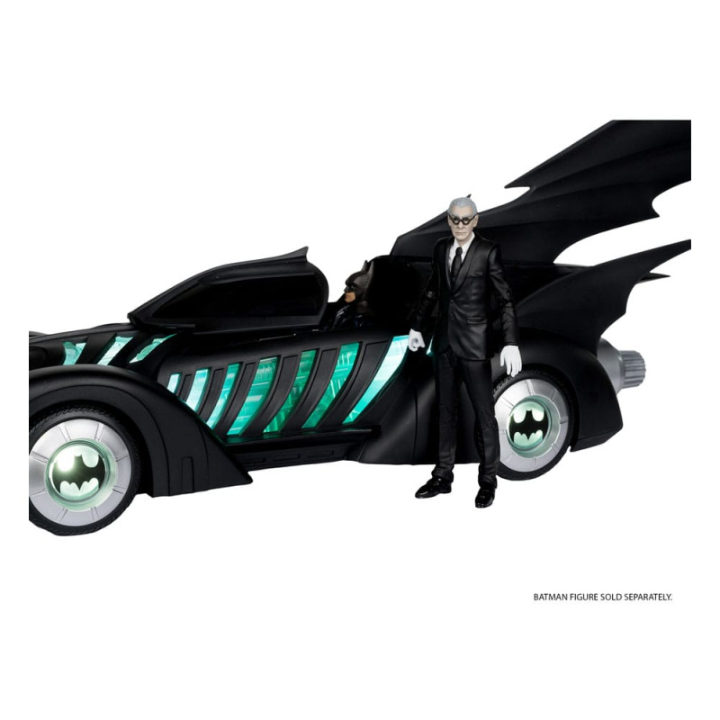 Batman Forever DC Multiverse Action Figure with Vehicle Alfred Pennyworth & Batmobile (Gold Label) 7 4