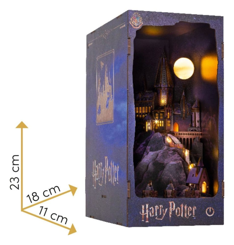 Harry Potter Tiny Adventures Book Nook Mini Diorama Hogwarts Castle 18 cm 1