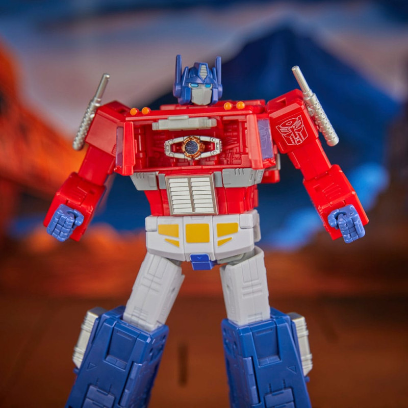 The Transformers: The Movie Generations Studio Series Commander Class Action Figure Optimus Prime 18 4