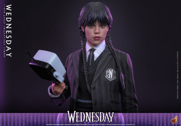 Wednesday Action Figure 1/6 Wednesday 27 cm 6