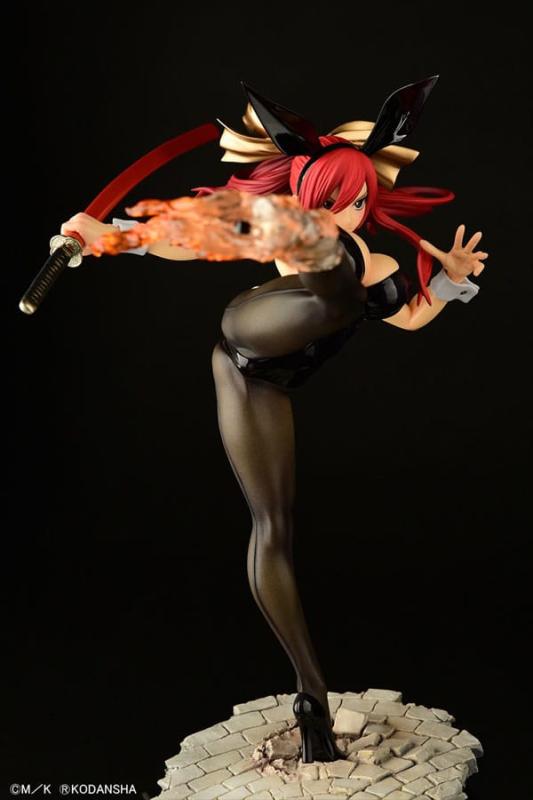 Fairy Tail Statue 1/6 Erza Scarlet High Kick Black Bunny Ver. 37 cm