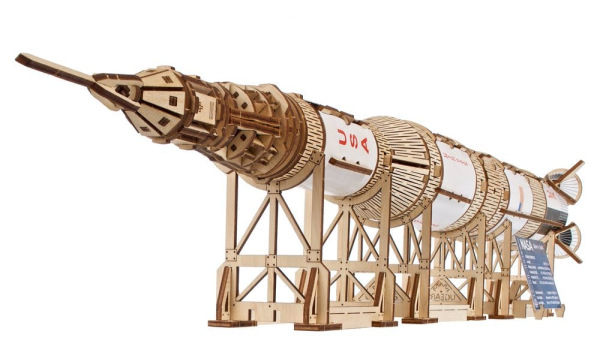 NASA 3D Wooden Puzzle Saturn V 10