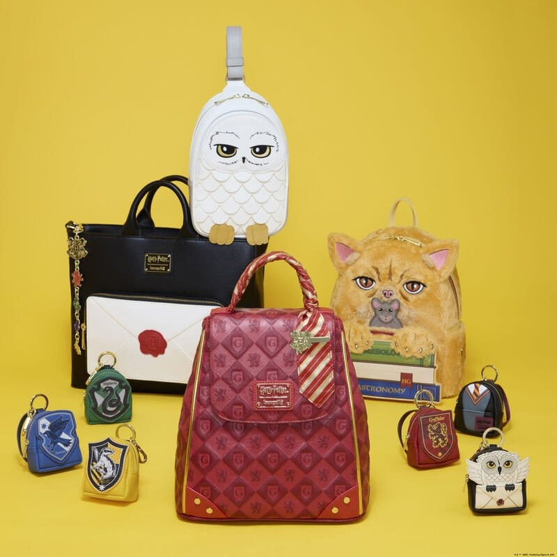 Harry Potter by Loungefly Sling Bag Hedwig 1