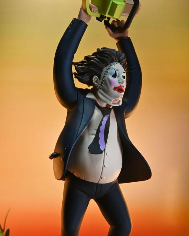 Texas Chainsaw Massacre Toony Terrors Action Figure 50th Anniversary Pretty Woman Leatherface 15 cm