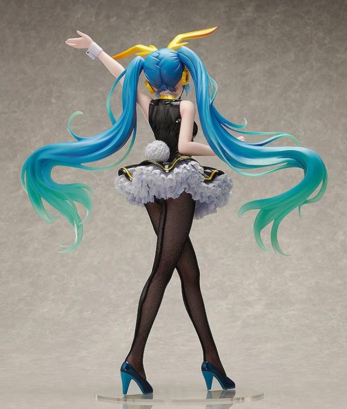 Hatsune Miku Project DIVA Arcade Statue 1/4 Hatsune Miku My Dear Bunny Ver. 46 cm